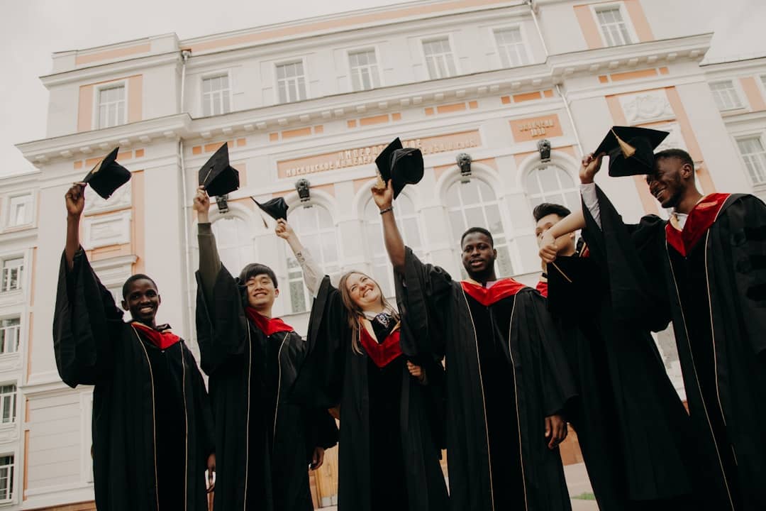 Best Courses for Indian Students Abroad with High ROI 2025