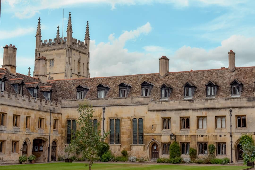 University of Cambridge Complete Guide 2025: Fees, Admission & Courses