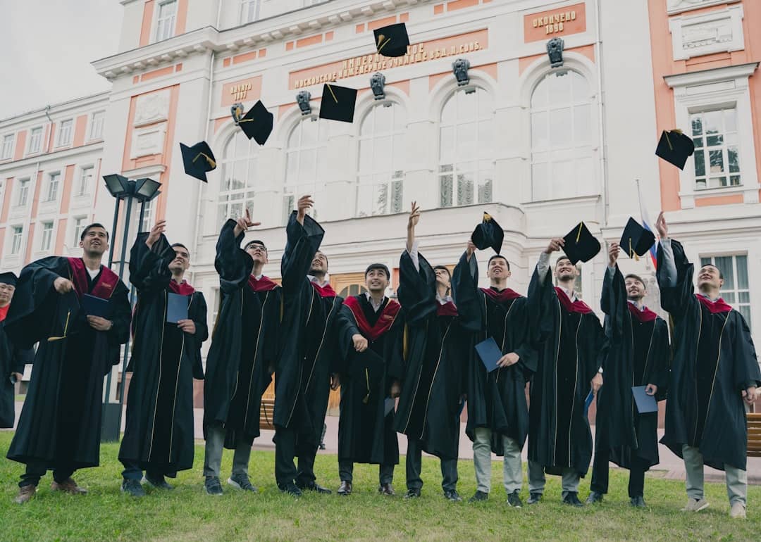 Gates Cambridge Scholarship 2025-26: Complete Eligibility & Deadline Guide