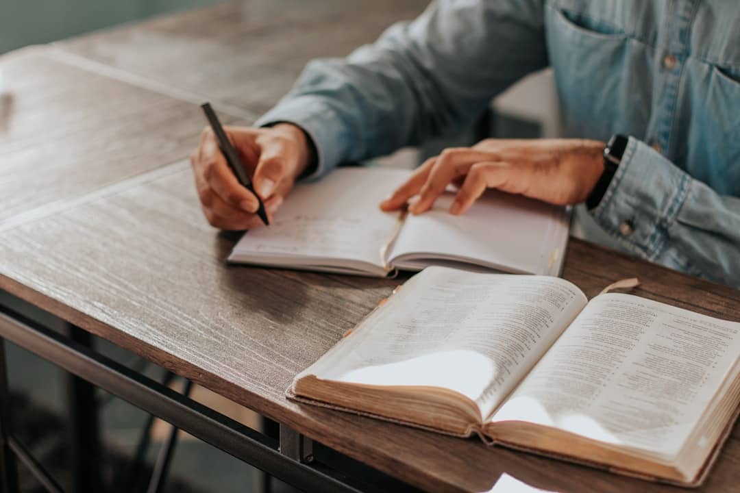GRE vs GMAT for Indian Students Abroad 2025: Which Test is Right?