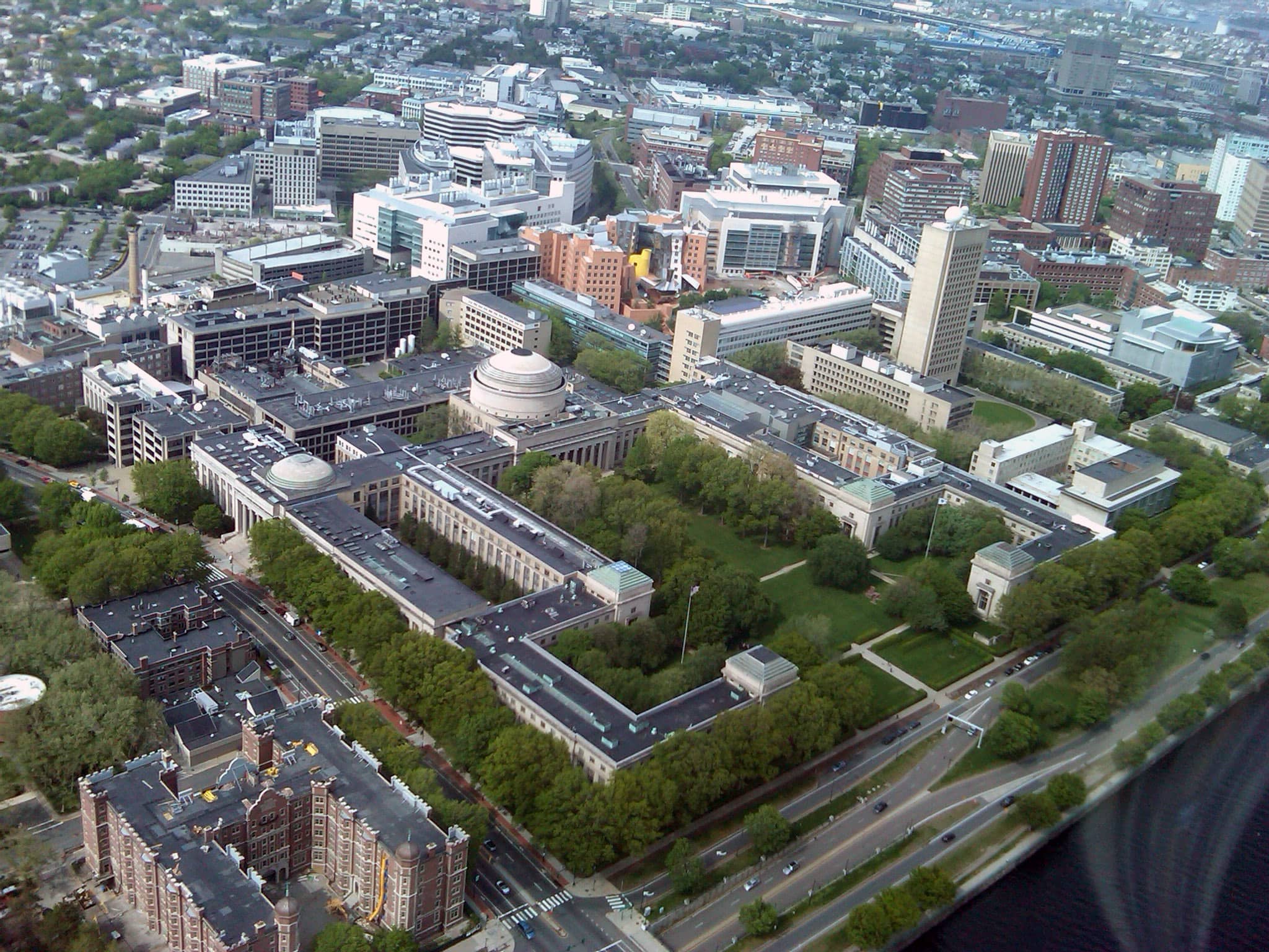 MIT Main Campus Aerial View