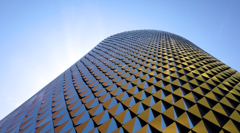 Students collaborating on artificial intelligence project in modern classroom