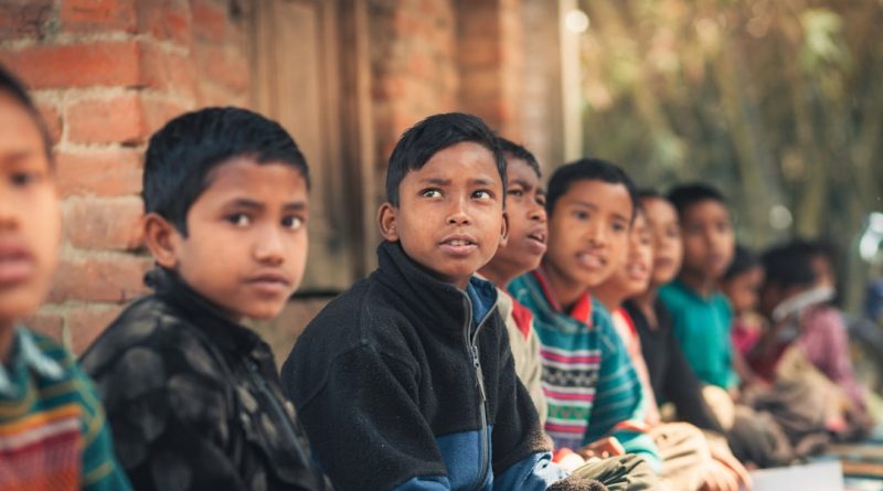 Diverse group of students learning together in an inclusive classroom environment